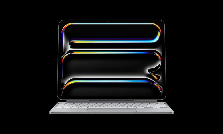 Kuo: Next MacBook Pro gets OLED touchscreen.