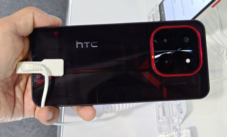 HTC Roars: New Gaming Phone & Wildfire at GITEX 2025!