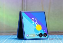 US Sees Soaring Demand: Samsung's Z Fold7 & Z Flip7 Triumph.