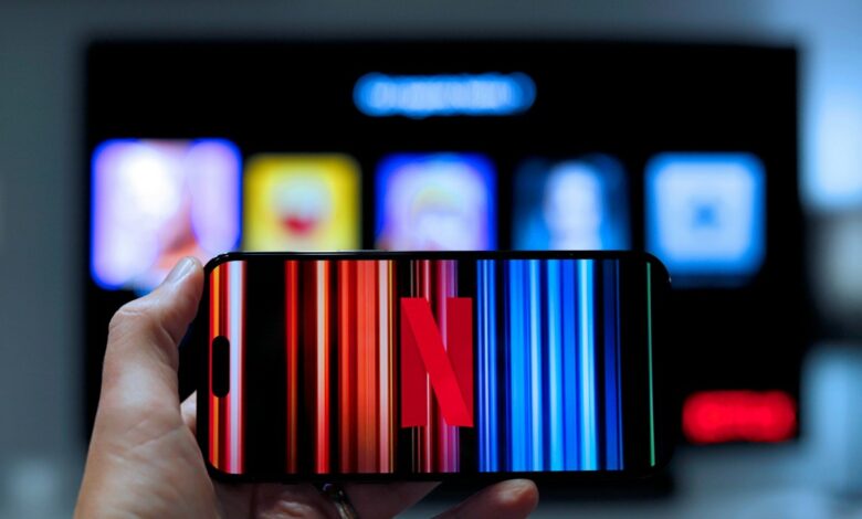 Netflix Halts Casting: No More Streaming from Mobile Devices to TVs.