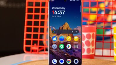 OnePlus 15 Clears FCC: US Launch Imminent, Heralding New Era.