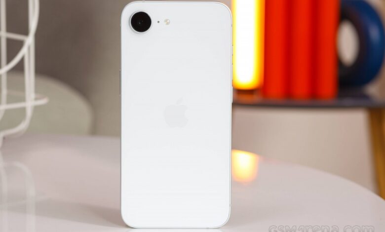 iPhone 17e: Larger Display, Thinner Bezels, Enhanced Visuals Unveiled.