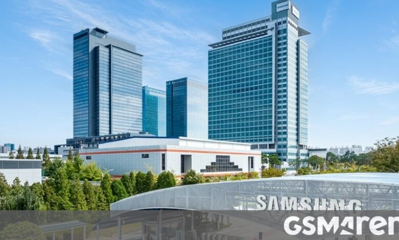 Samsung posts Q4 earnings guidance: sales up, operating profit way up Samsung posts Q4 earnings guidance: sales up, operating profit way up