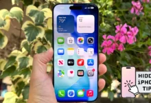 iPhone with hidden iPhone tips badge